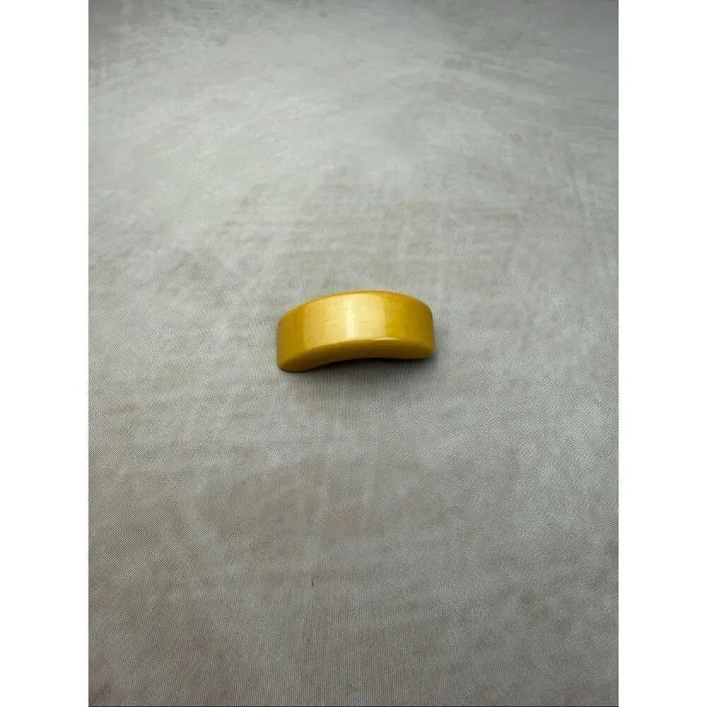 Vintage Bakelite Butterscotch Hair Clip READ